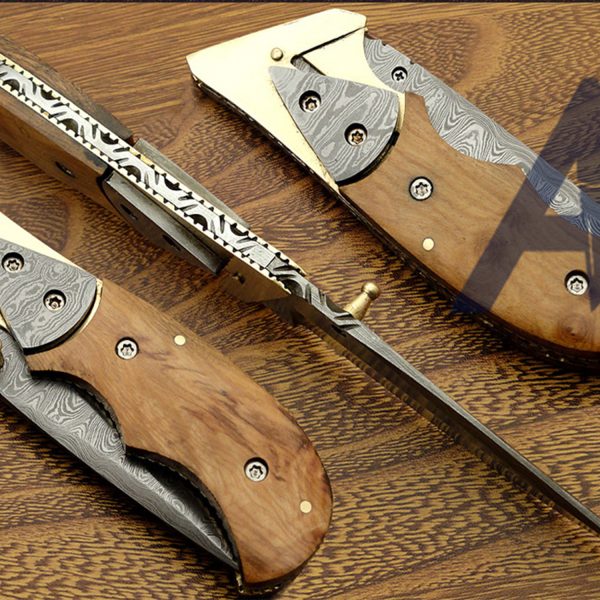 FOLDING POCKET KNIFE